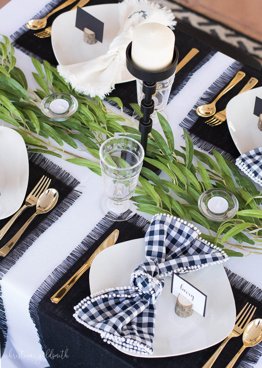  Modern Black + White Thanksgiving Tablescape