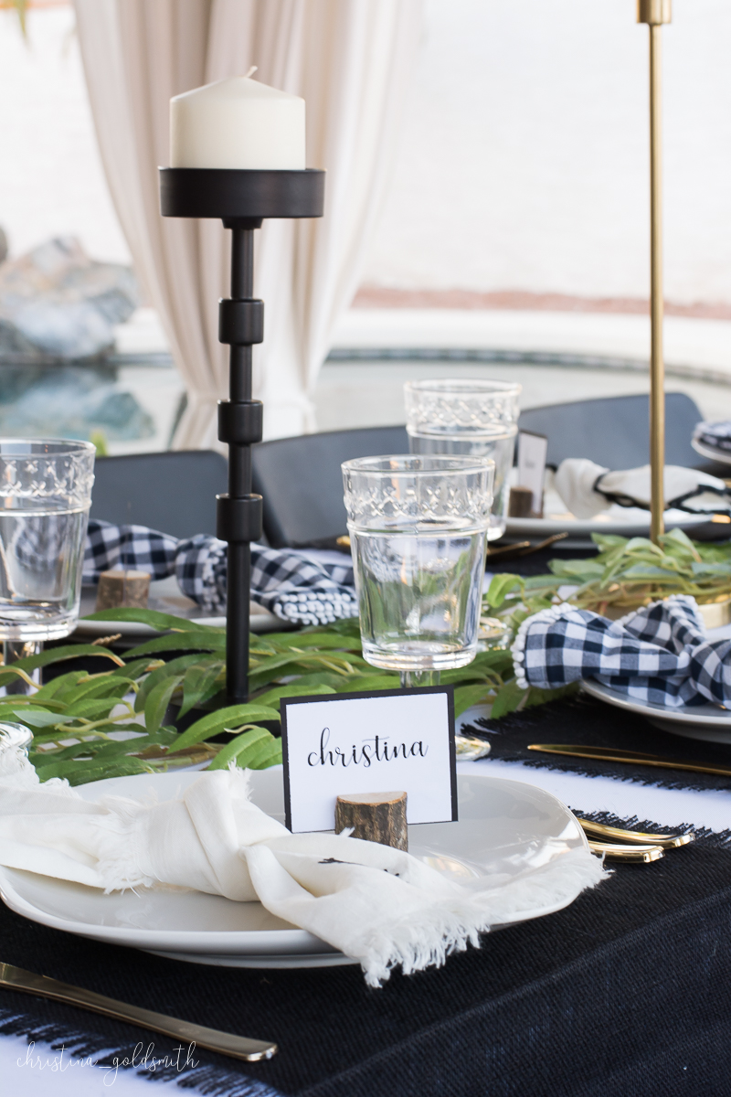  Modern Black + White Thanksgiving Tablescape